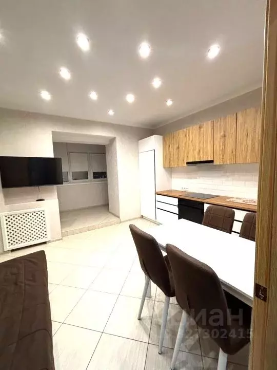 1-к кв. Омская область, Омск ул. Герцена, 232/1 (48.0 м) - Фото 2