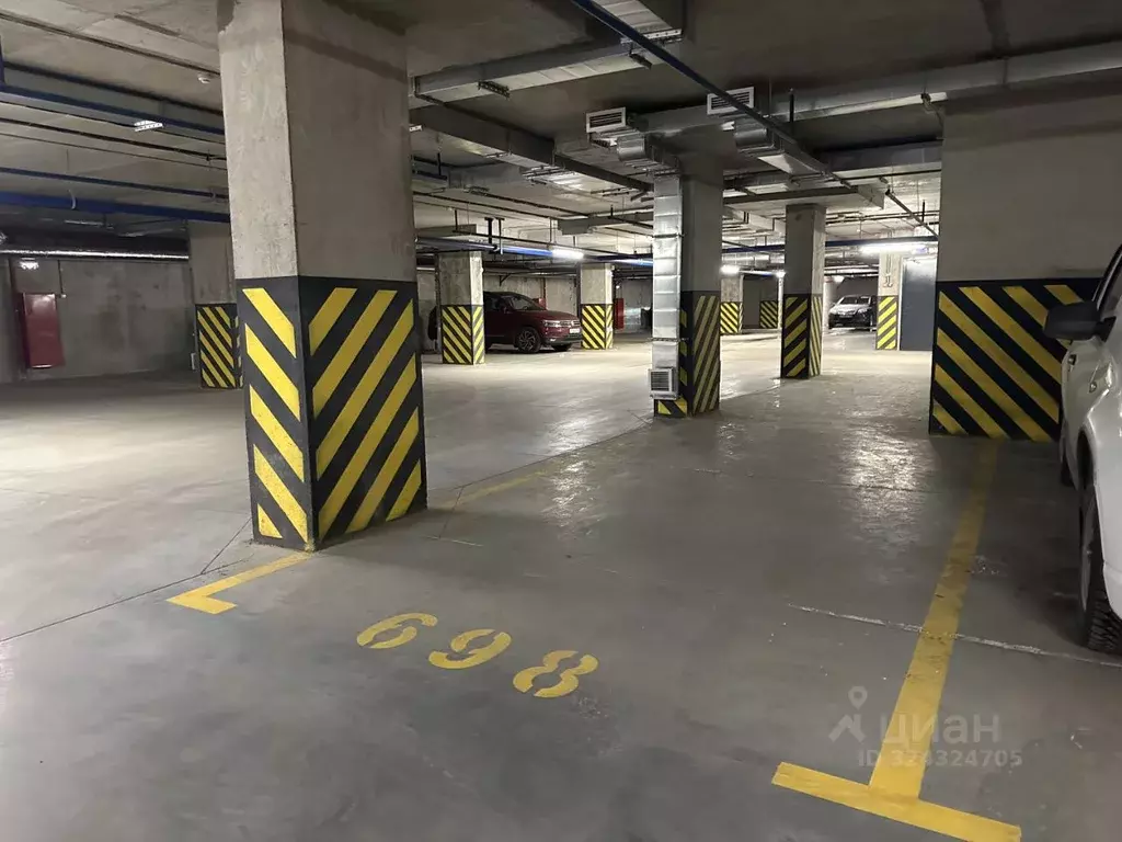 Гараж в Санкт-Петербург ул. Верхне-Каменская, 11к1 (14 м) - Фото 1