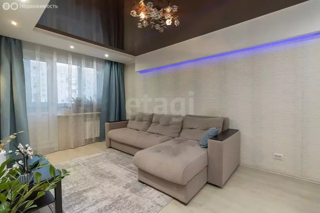 2-комнатная квартира: Тюмень, улица Пермякова, 50 (50.8 м) - Фото 1