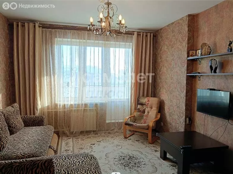 2-комнатная квартира: Иркутск, Байкальская улица, 202/5 (65 м) - Фото 1