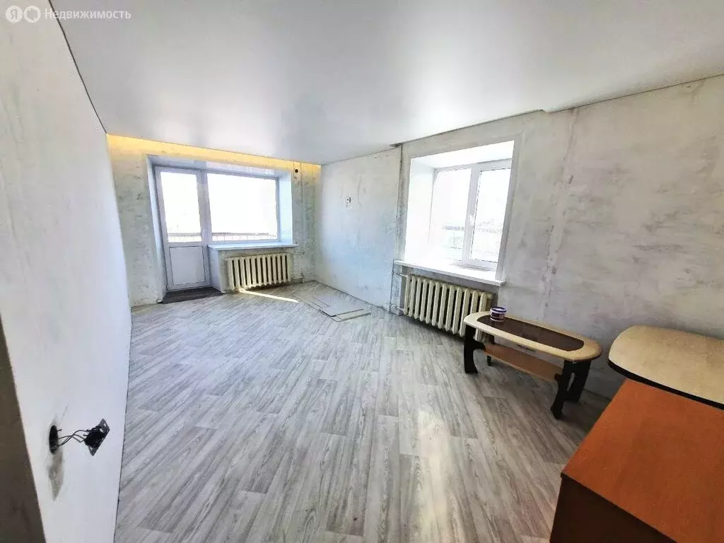 2-комнатная квартира: Кировград, улица 40 Лет Октября, 14 (42.5 м) - Фото 1