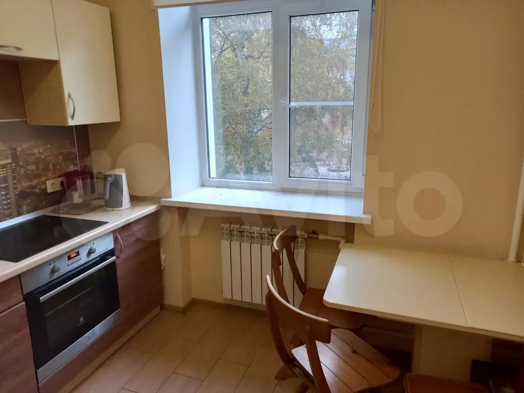 2-к. квартира, 60 м, 2/7 эт. - Фото 1