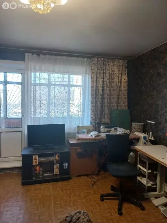 3-комнатная квартира: Новосибирск, улица Титова, 37 (64.8 м) - Фото 1