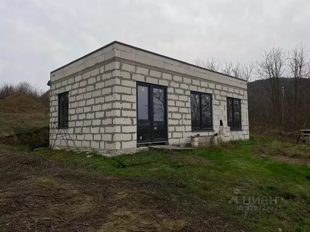 Дом в Краснодарский край, Северский район, Григорьевское с/пос, ... - Фото 1