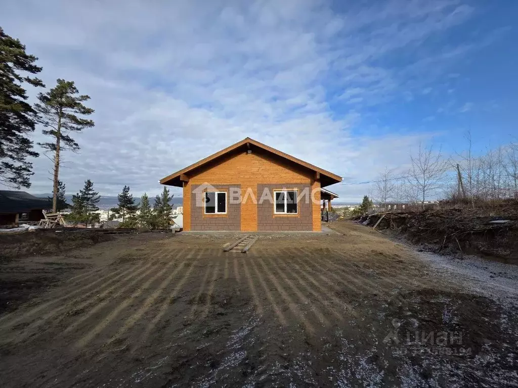 Дом в Бурятия, Улан-Удэ пос. Комушка,  (159 м) - Фото 1