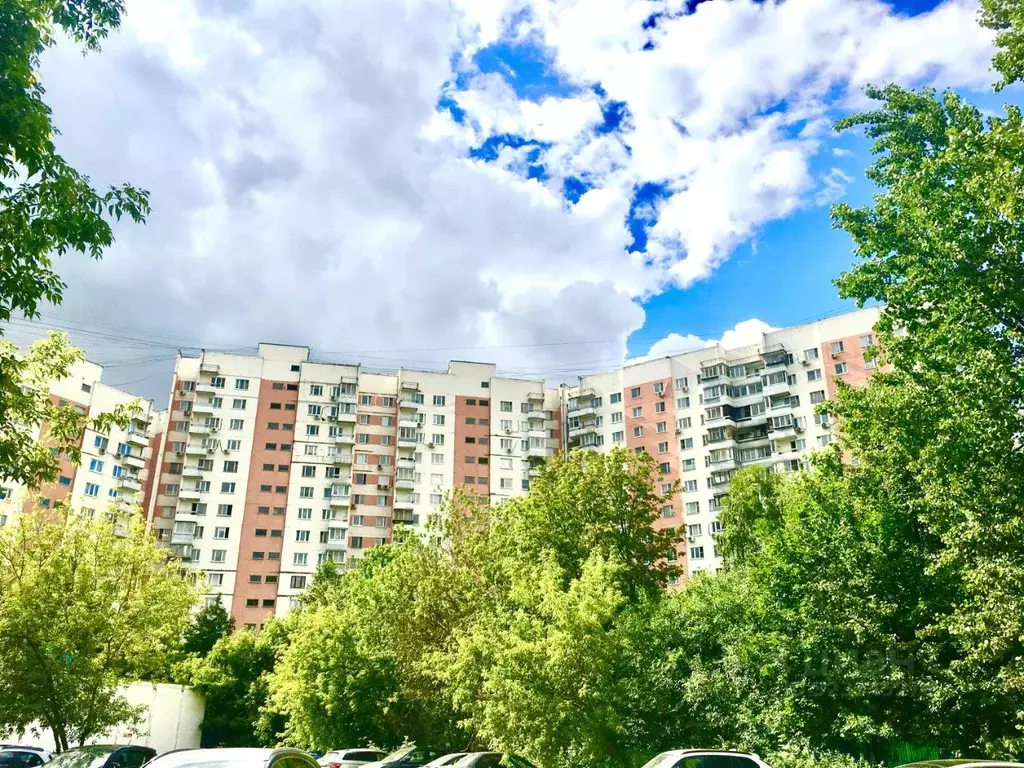 Комната Москва бул. Яна Райниса, 45К2 (18.0 м) - Фото 1