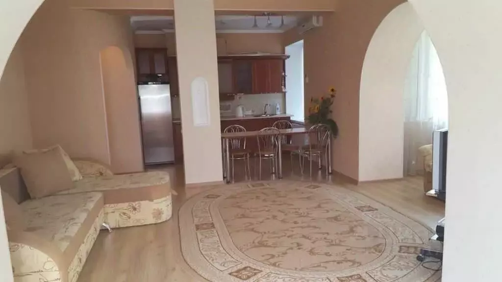 2-к кв. Крым, Ялта ул. Боткинская, 16 (58.0 м) - Фото 1