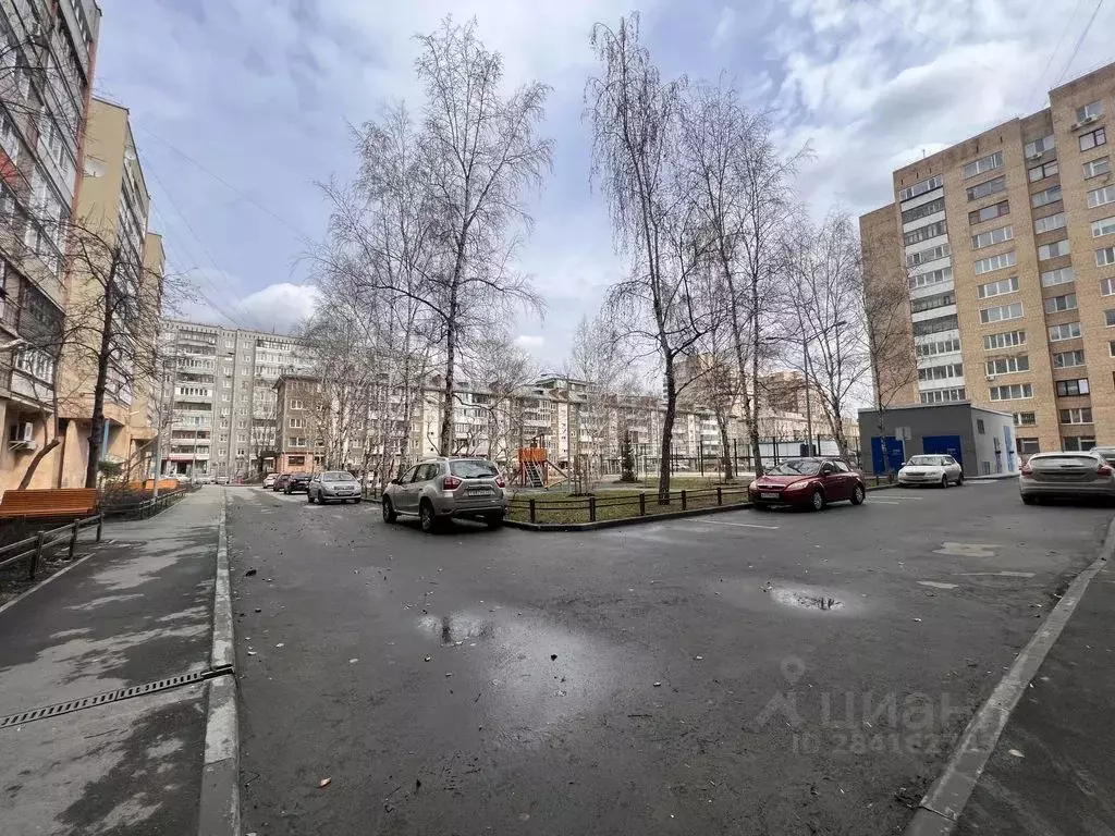 3-к кв. Тюменская область, Тюмень ул. Максима Горького, 59 (95.0 м) - Фото 1
