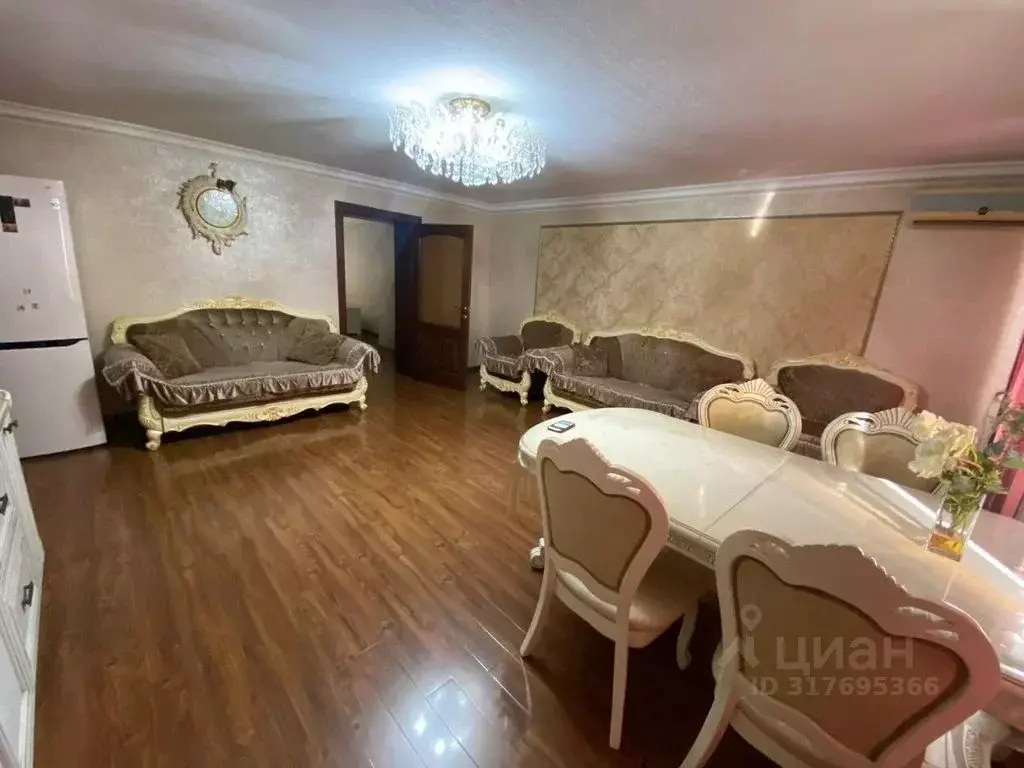 2-к кв. Чеченская республика, Грозный ул. Хамзата У. Орзамиева, 1 ... - Фото 0