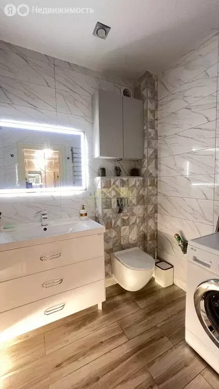 1-комнатная квартира: Владикавказ, проспект Героев Отечества, 6 (50 м) - Фото 1