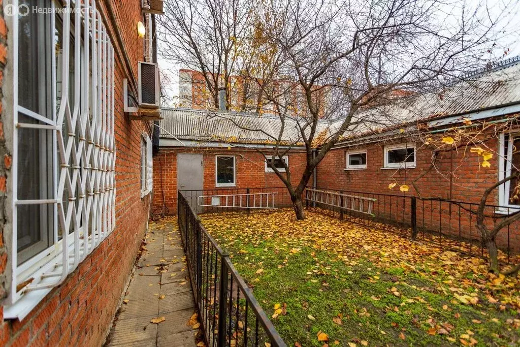 Дом в Краснодар, Прикубанский внутригородской округ (201.5 м) - Фото 1