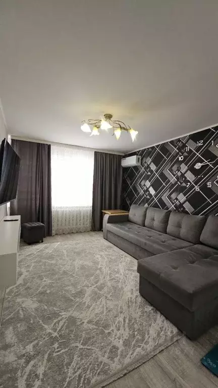 2-к кв. Оренбургская область, Новотроицк Зеленая ул., 16 (45.0 м) - Фото 1