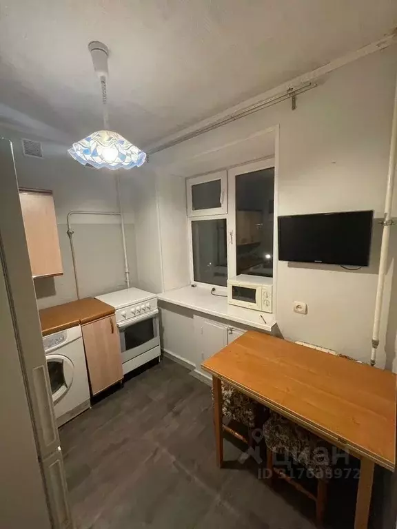 2-к кв. Свердловская область, Екатеринбург ул. Баумана, 32А (45.7 м) - Фото 0