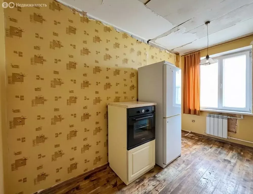3-комнатная квартира: Астрахань, улица Куликова, 42к1 (65.1 м) - Фото 1