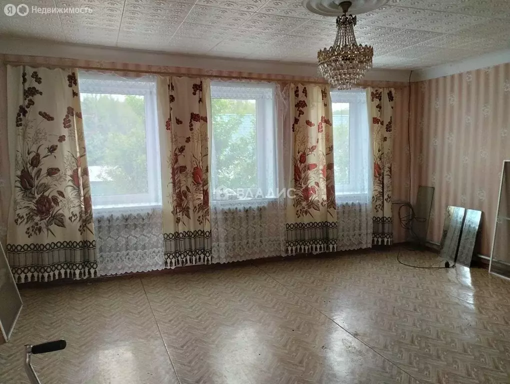 Дом в микрорайон Нововязники, Комзяковская улица, 5 (120 м) - Фото 0