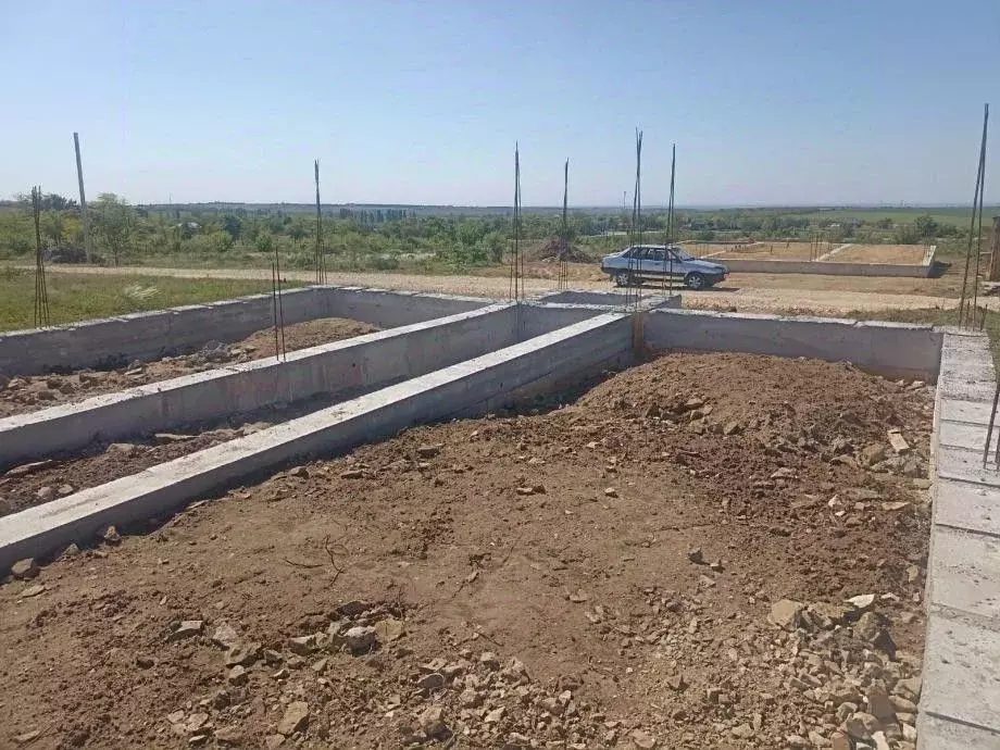 Участок в Крым, Симферопольский район, с. Мазанка ул. ... - Фото 0