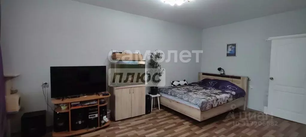 Студия Пермский край, Краснокамск ул. Карла Маркса, 56 (36.0 м) - Фото 1