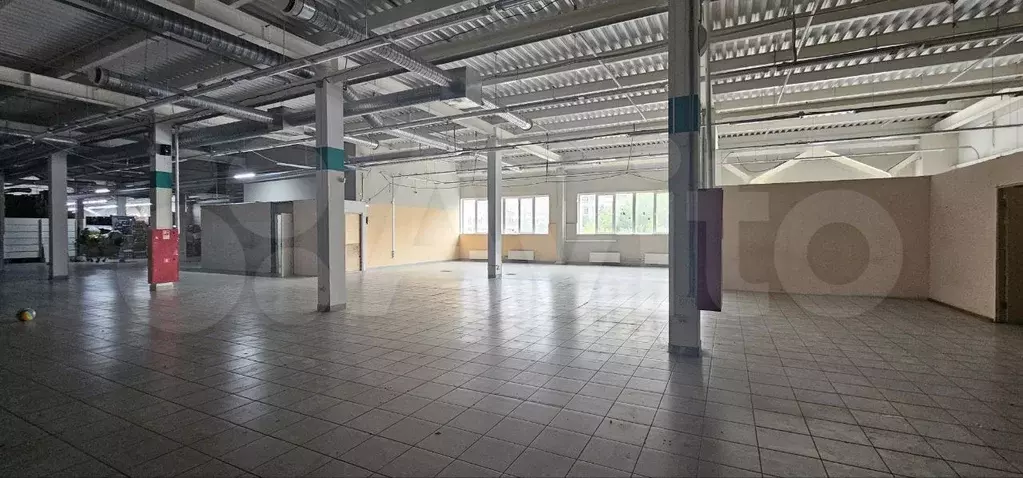 Свободного назначения, 1000 м - Фото 0