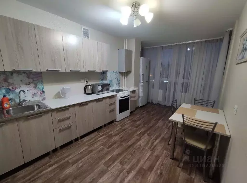 2-к кв. Липецкая область, Липецк ул. И.В. Свиридова, 10 (60.0 м) - Фото 0