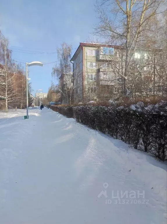 4-к кв. Омская область, Омск 3-й мкр, ул. Путилова, 6 (60.2 м) - Фото 2