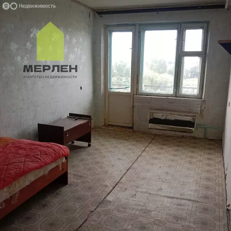 1-комнатная квартира: Сухиничи, Автозаводская улица, 1 (32.9 м) - Фото 0