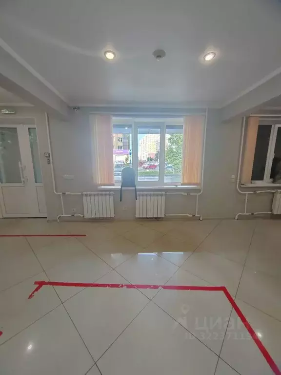 Помещение свободного назначения в Брянская область, Брянск ул. ... - Фото 2