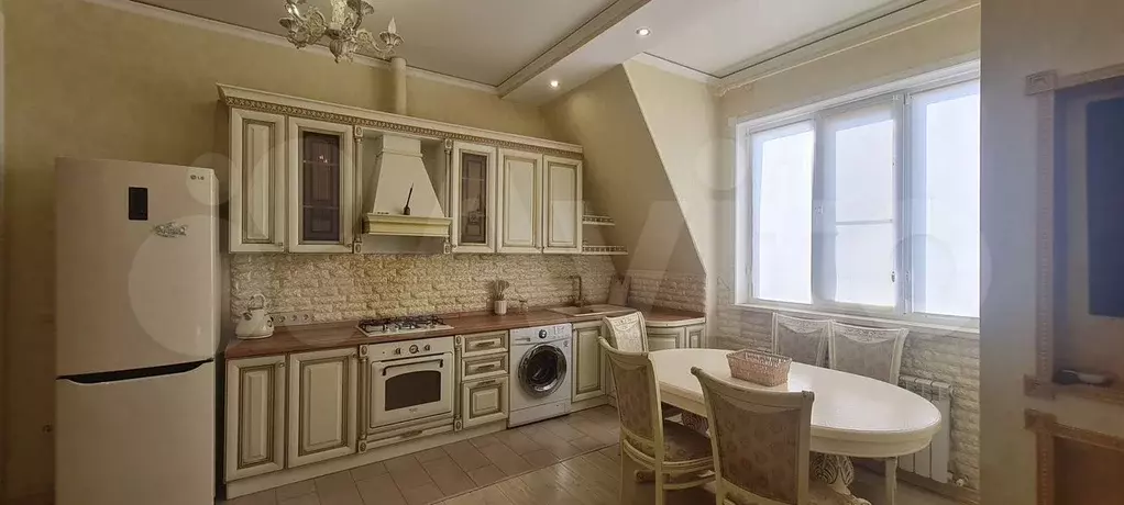 3-к. квартира, 65 м, 7/8 эт. - Фото 0