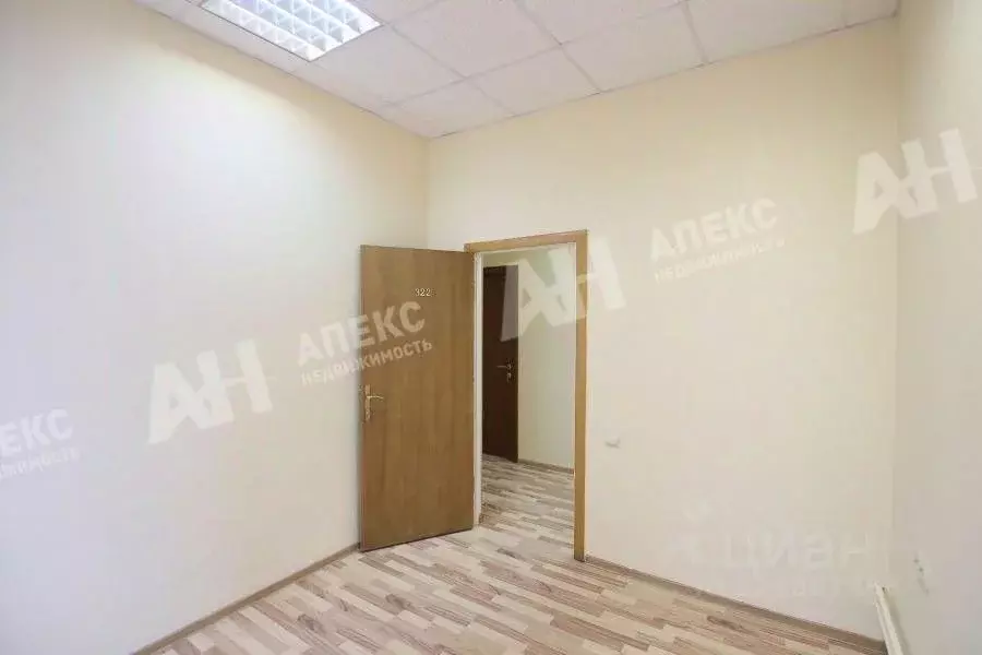 Офис в Москва Садовая-Спасская ул., 13С2 (10 м) - Фото 2