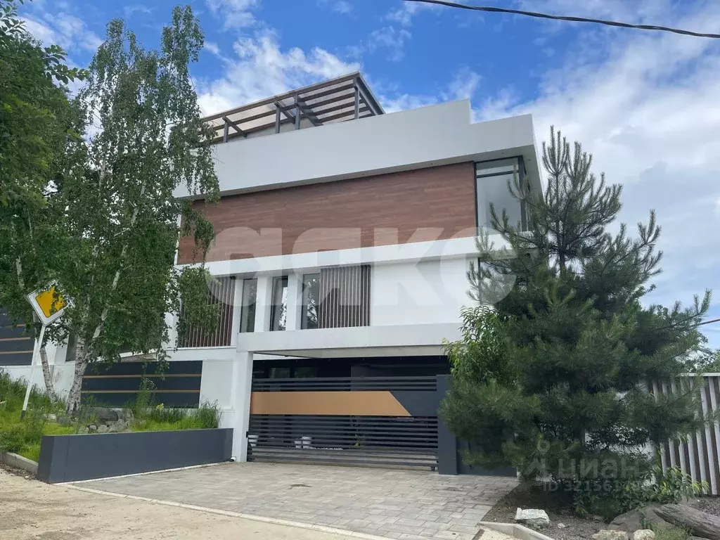 Дом в Краснодарский край, Горячий Ключ Березовая ул. (240 м) - Фото 0