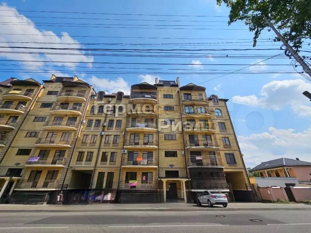 3-к. квартира, 95 м, 3/6 эт. - Фото 0