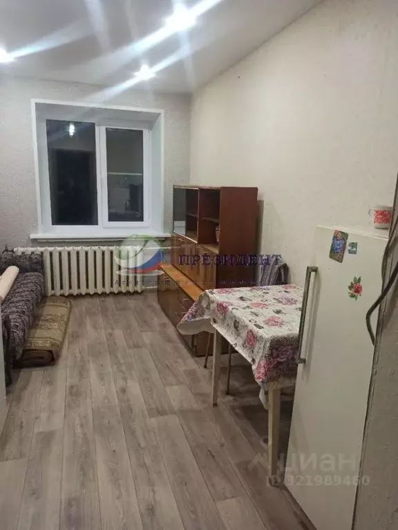 Комната Нижегородская область, Нижний Новгород ул. 40 лет Октября, 1А ... - Фото 1