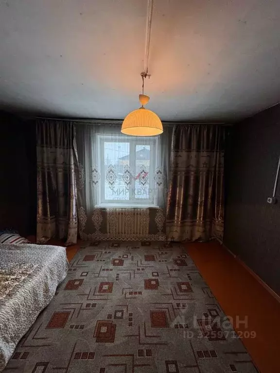 Дом в Тыва, Шагонар Улуг-Хемский район, Сельская ул. (144 м) - Фото 1