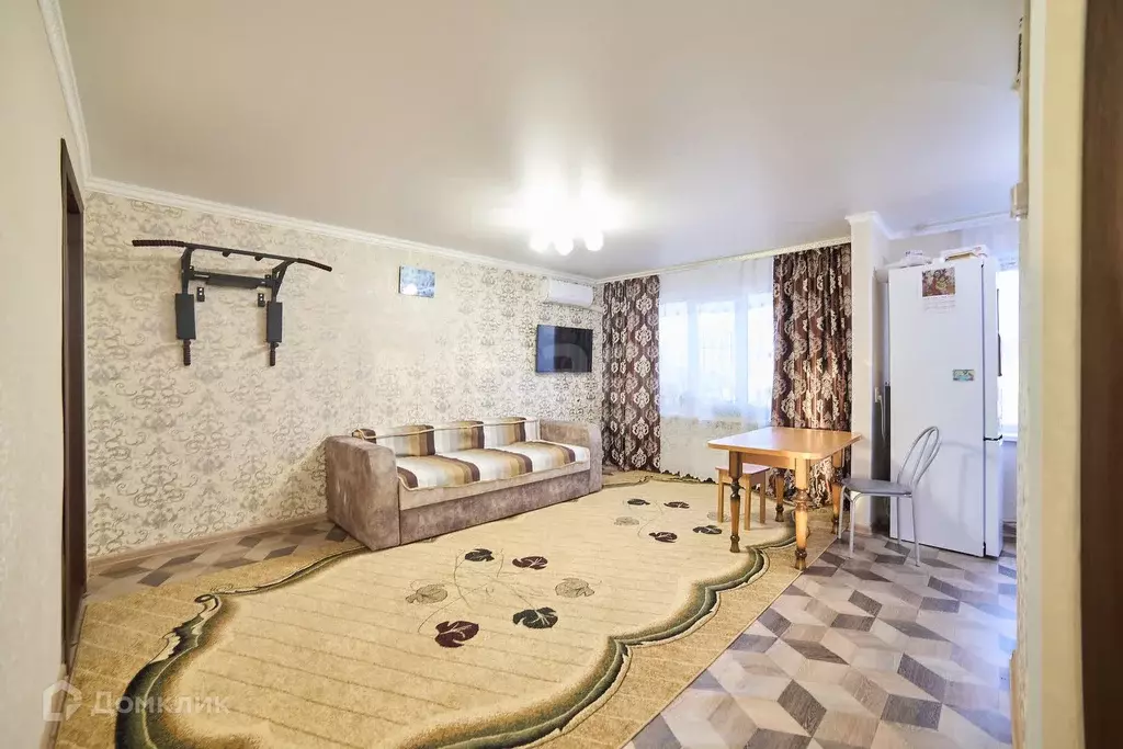 Продаётся 3-к квартира, 59.4 м - Фото 1