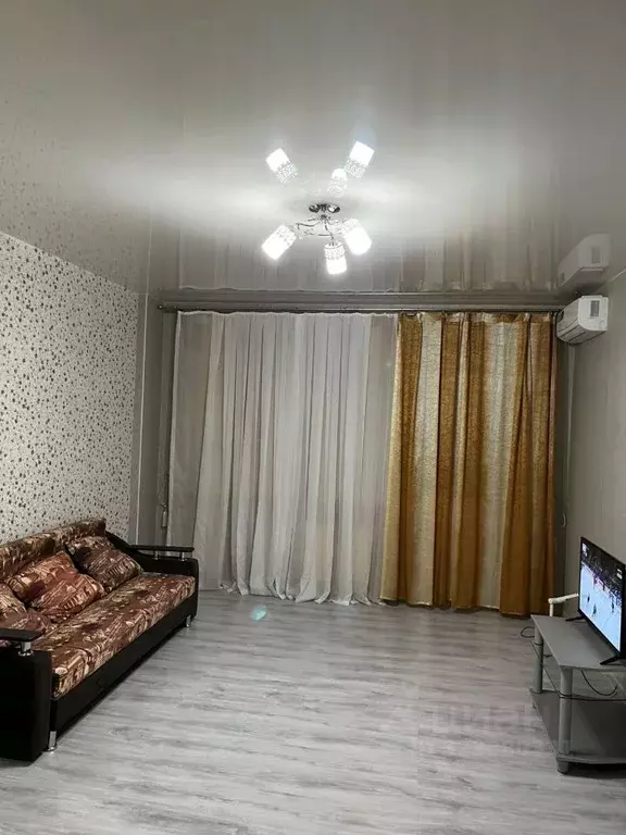 Студия Краснодарский край, Краснодар ул. Героя Хабибуллина, 13 (30.0 ... - Фото 2