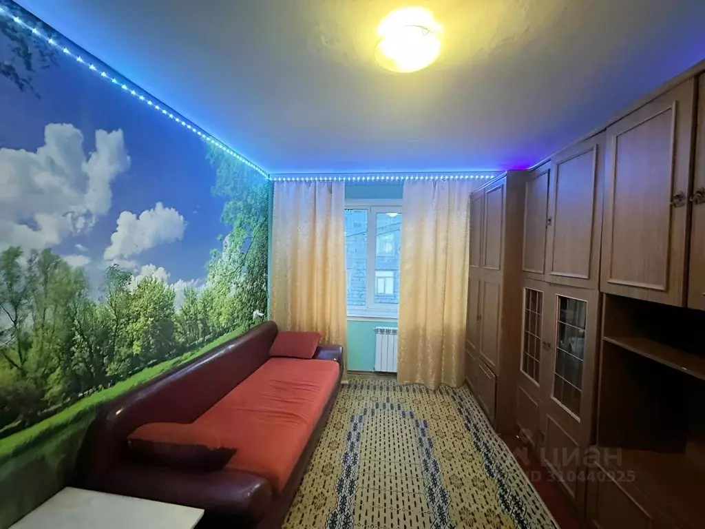 Комната Кемеровская область, Кемерово просп. Ленина, 137б - Фото 1