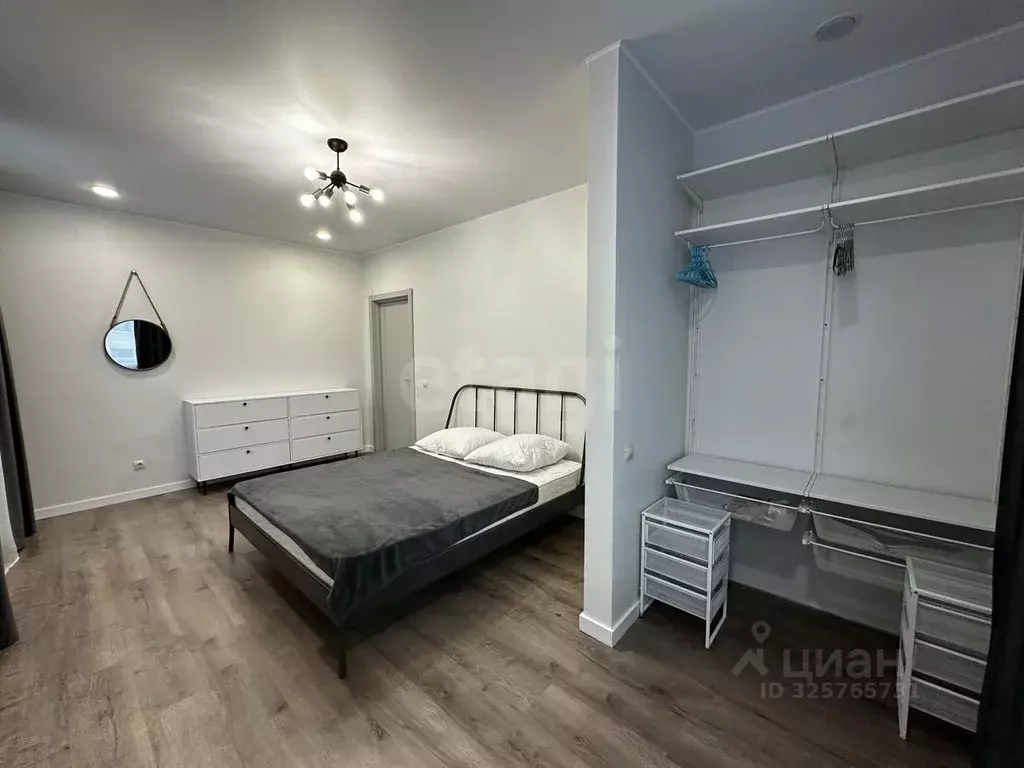 1-к кв. Тюменская область, Тюмень ул. Мельникайте, 36к1 (53.0 м) - Фото 1