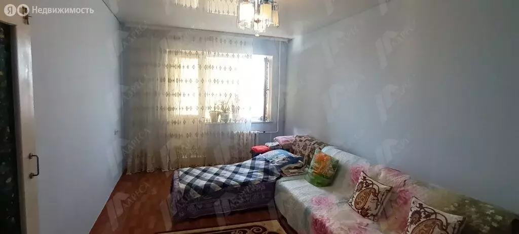 3-комнатная квартира: Нариманов, Волгоградская улица, 20 (67.4 м) - Фото 1