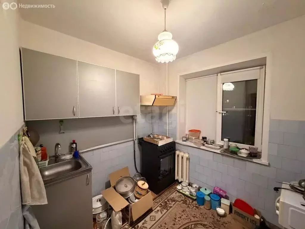 3-комнатная квартира: Курган, Краснодонская улица, 10 (56.2 м) - Фото 1