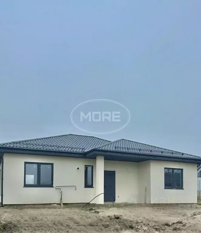 Дом в Калининградская область, Гурьевский муниципальный округ, пос. ... - Фото 1