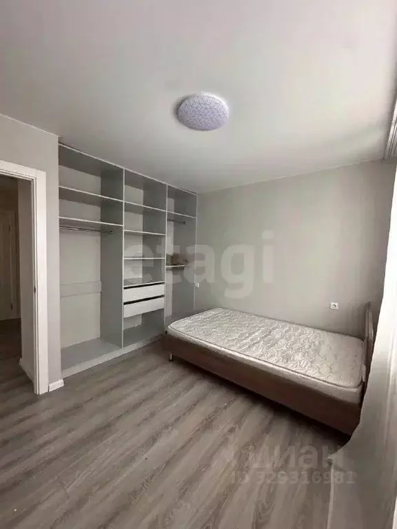 2-к кв. Башкортостан, Уфа ул. Воинов-Интернационалистов, 3 (50.0 м) - Фото 1
