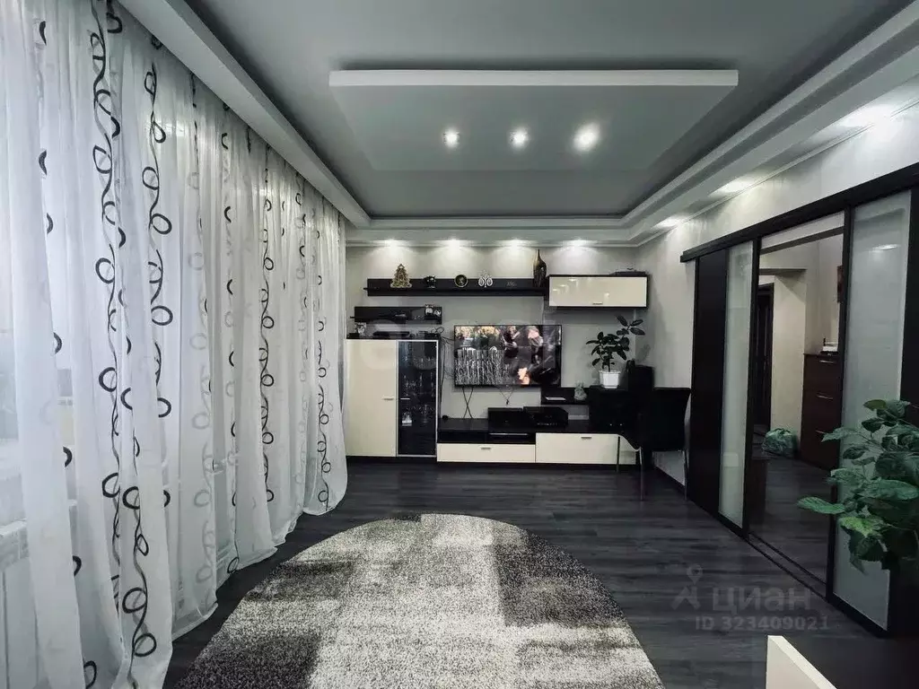 4-к кв. Ямало-Ненецкий АО, Салехард ул. Имени Василия Подшибякина, 41 ... - Фото 2