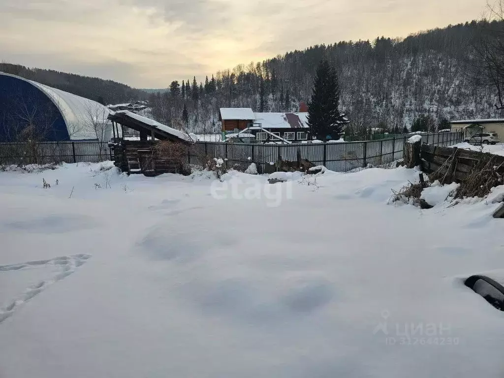 Участок в Алтай, Горно-Алтайск Театральный пер. (4.5 сот.) - Фото 0