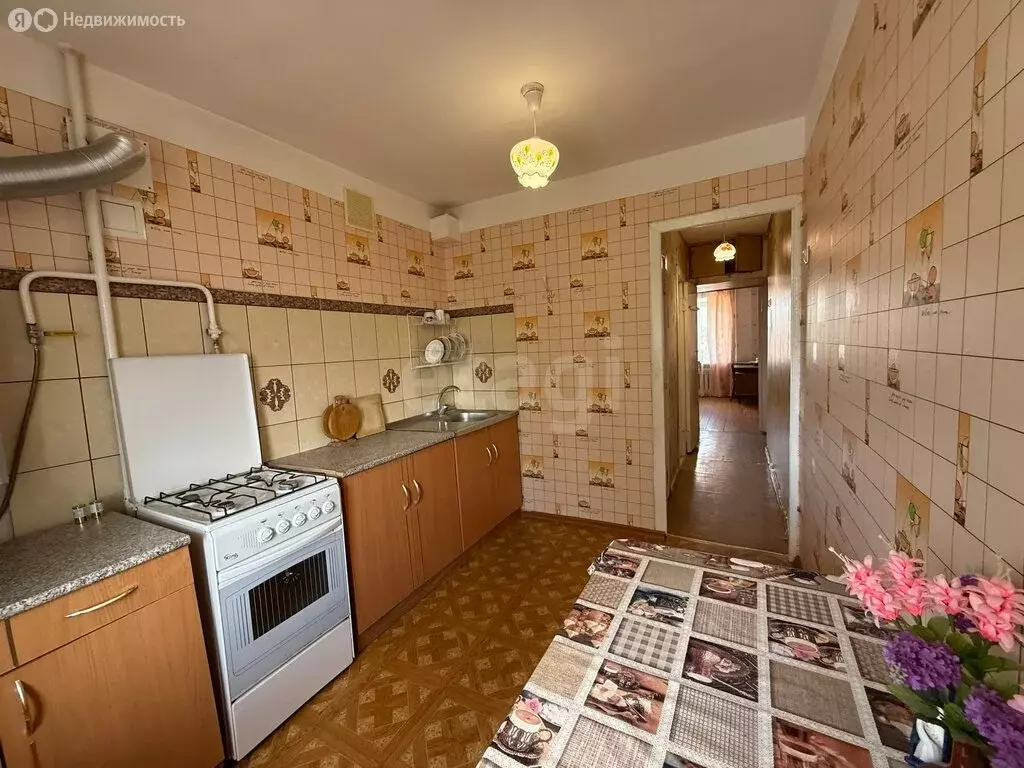3-комнатная квартира: Трубчевск, Брянская улица, 64 (60.2 м) - Фото 1