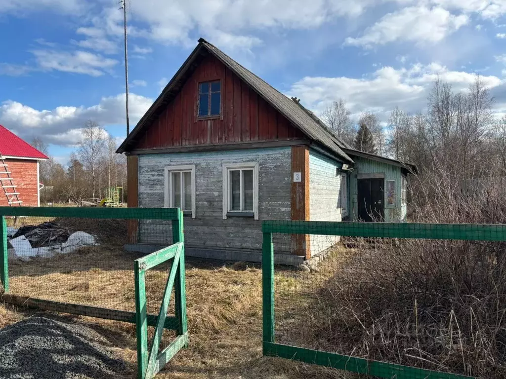Дом в Карелия, Пряжинский район, пос. Чална ул. Мира, 3 (77 м) - Фото 0