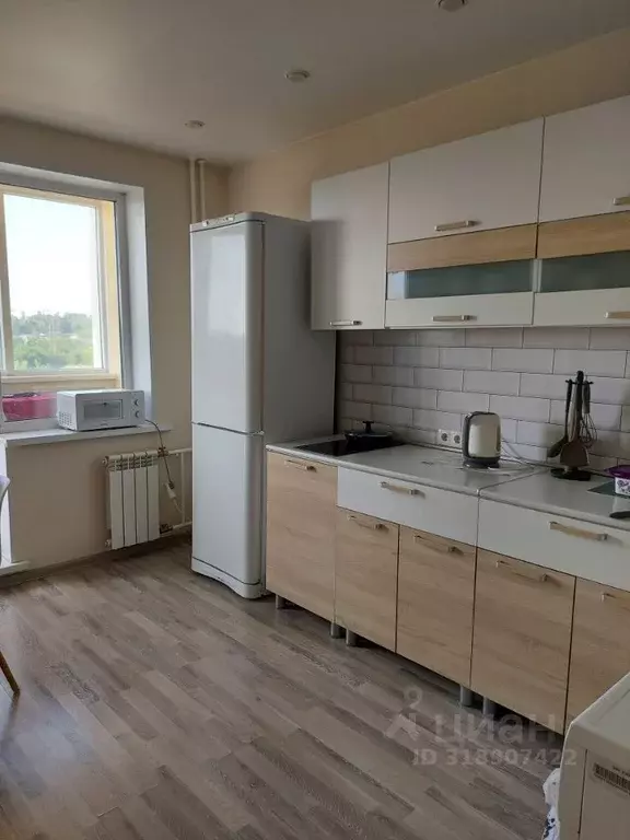 3-к кв. Томская область, Томск ул. Сергея Вицмана, 37 (85.0 м) - Фото 1