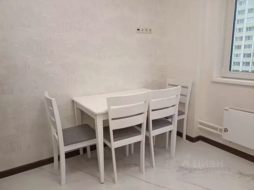3-к кв. Москва, Москва, Московский г. ул. Никитина, 12 (80.6 м) - Фото 1