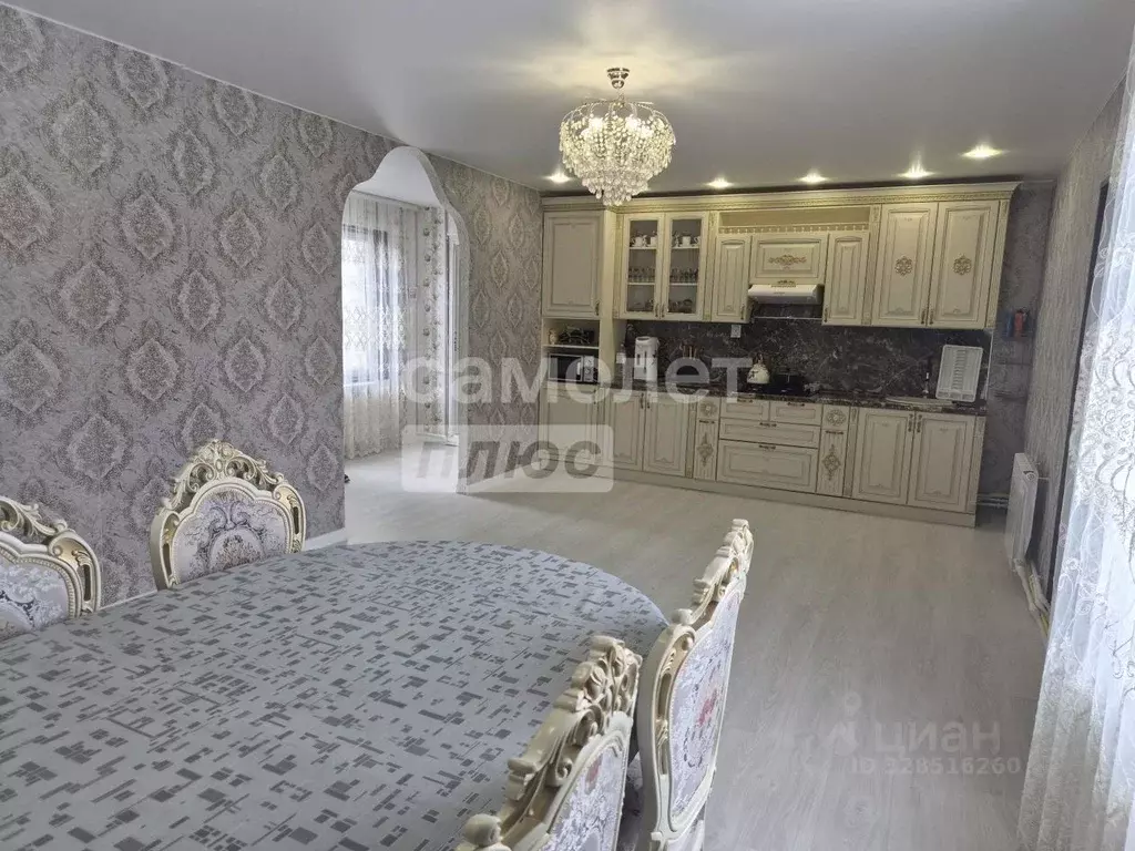 Дом в Марий Эл, Медведевский район, Кузнецовское с/пос, д. Юшково ул. ... - Фото 1