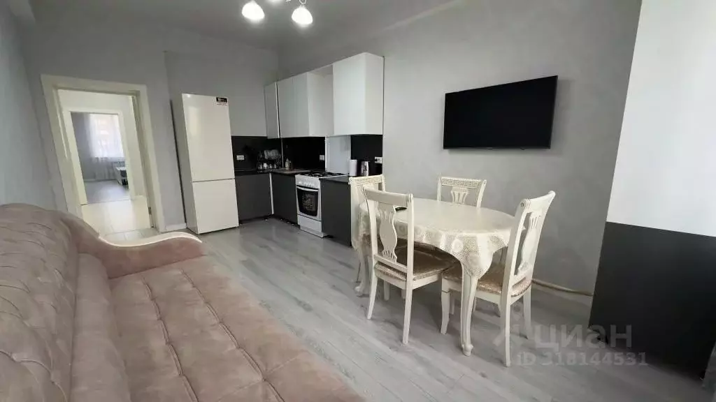 1-к кв. Дагестан, Каспийск просп. М. Омарова, 5 (56.0 м) - Фото 0
