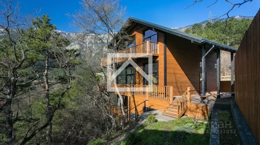 Дом в Крым, Ялта ул. Большевистская, 12 (249 м) - Фото 1