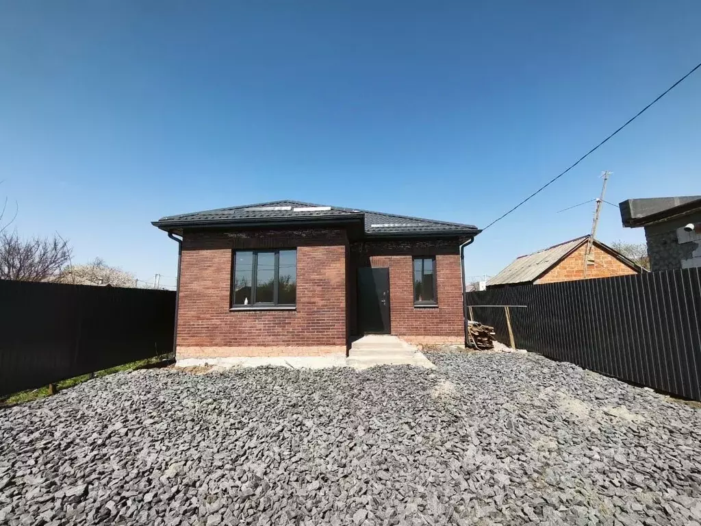 Дом в Ростовская область, Батайск Севастопольская ул., 105 (105 м) - Фото 2